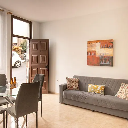 Rubi 1 & Rubi 2 Centro Santa Cruz 6 Minute Walk To Apartament